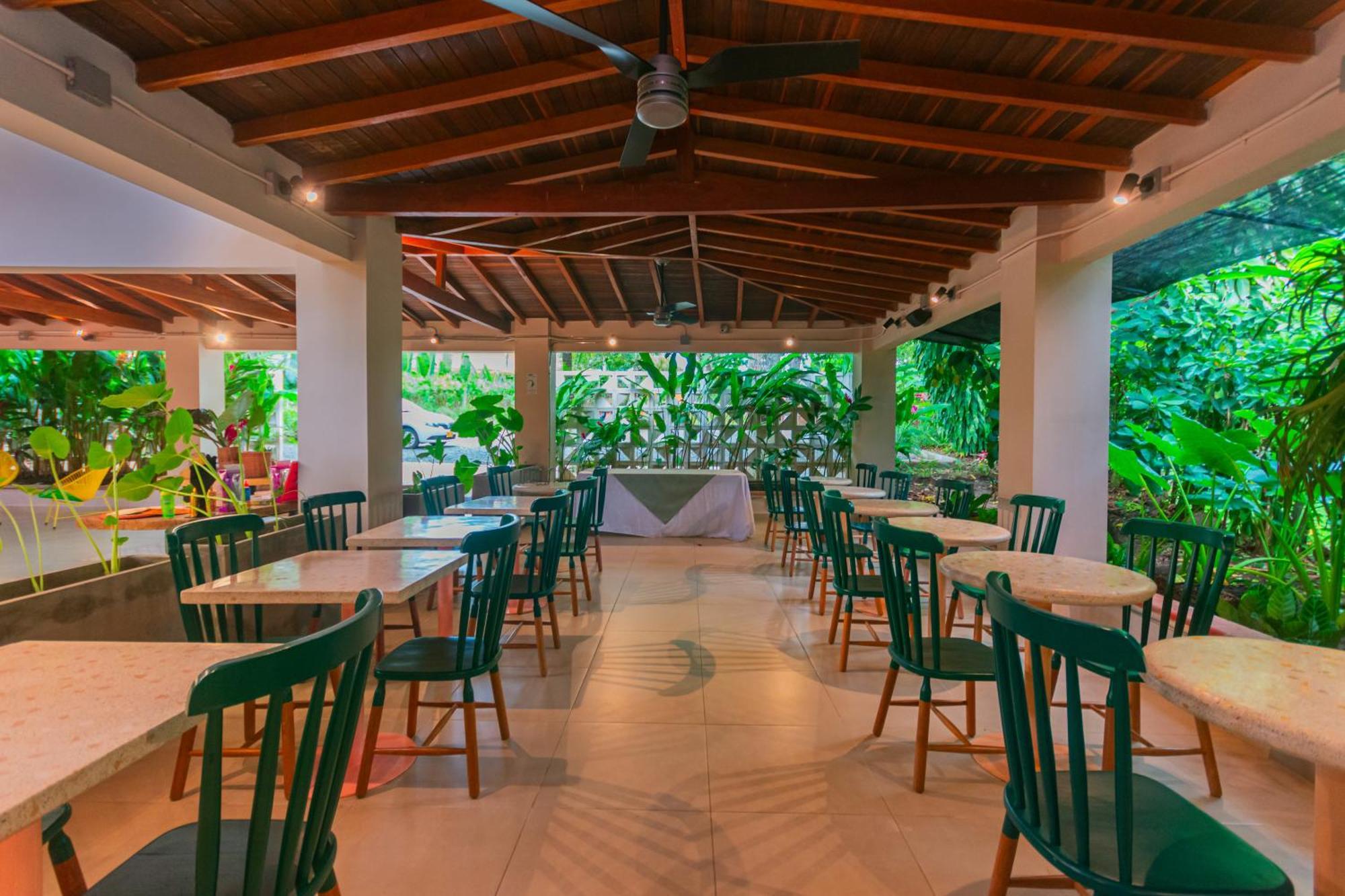 Del Tropico Hotel Sopetran Extérieur photo